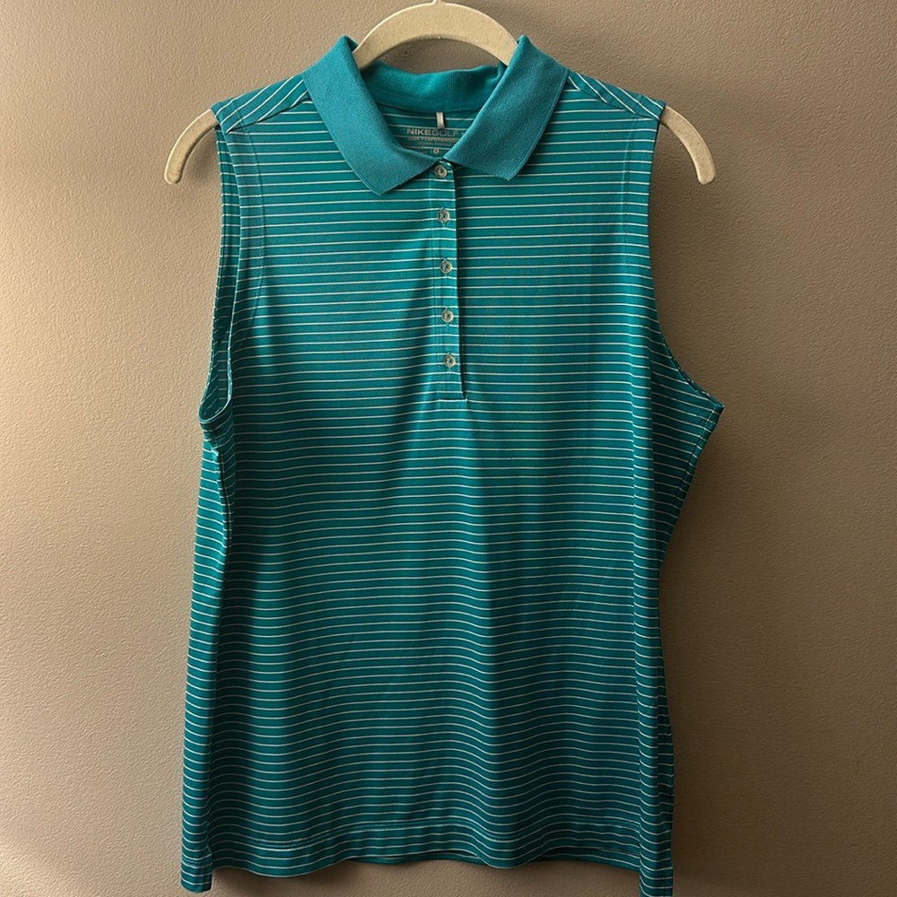 Nike Golf Shirt - Large